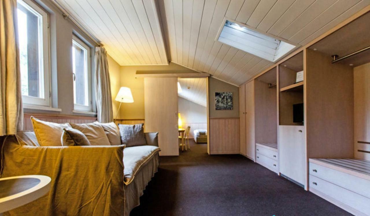 Hotel Village Pollein